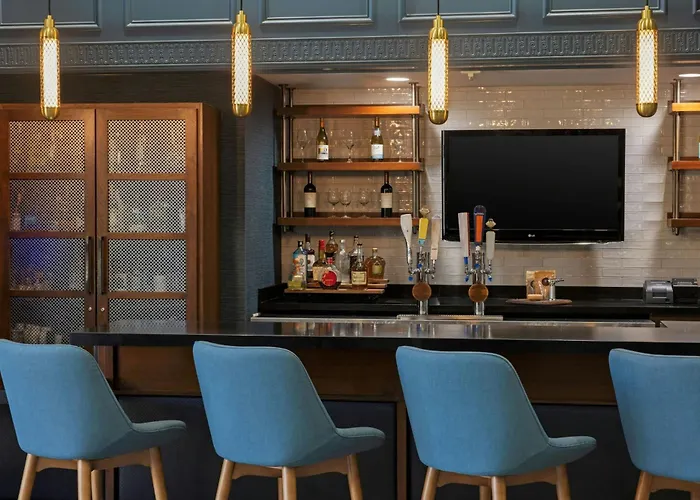 Luxury hotel only: Four Points By Sheraton, Ontario-Rancho Cucamonga